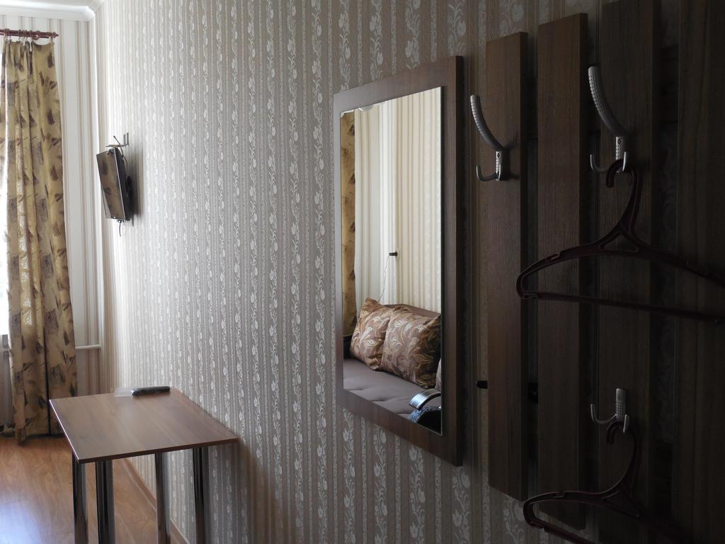 Volodarsky Apartment Carcóvia Quarto foto